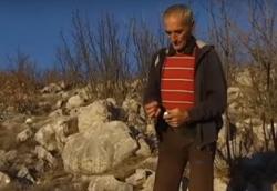 Zmijolovac iz Hercegovine uhvatio hiljade zmija, a ujela ga samo jedna!