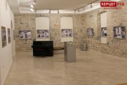 Музеј Херцеговине: 'Додир ватре' - прича о стаклу из музејских збирки Црне Горе