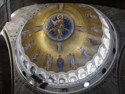 Завршен мозаик у Храму Светог Саве
