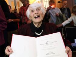 Јеврејка у Њемачкој докторирала у 102. години