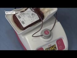 Gatački srednjoškolci darivali krv (VIDEO)