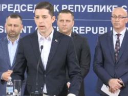 Ђурић: У Приштини спремају рат