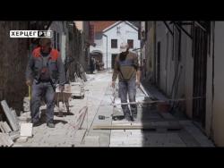  Trebinje: U toku radovi na popločavanju Starog grada (VIDEO)