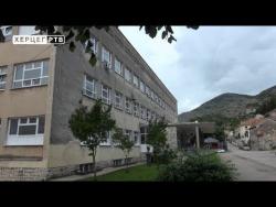 Raspisan tender za sanaciju fasade zgrade Školskog centra u Trebinju (VIDEO)