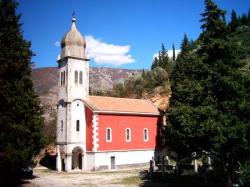 Danas je slava hrama u Stocu gdje je dugo vremena službovao 'Otac Slobo'  - arhimandrit Simeon Dobrićevski (VIDEO)