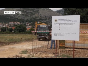 Требиње: Почела изградња зграде за кориснике колективних центара (ВИДЕО)