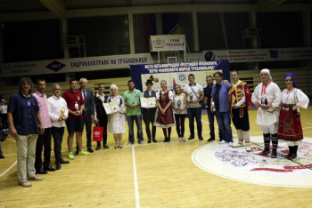 Чачани побједници смотре 'Вече фолклора поред Требишњице'