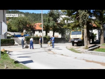 U opštini Nevesinje počelo nasipanje lokalnih puteva (VIDEO)