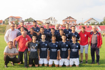 Вележова премијера на Градском стадиону