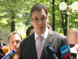 Vučić: Idem u Srebrenicu