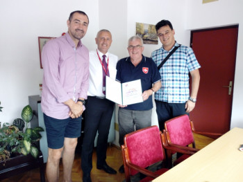 Алексић и Штокли посјетили Дом пензионера