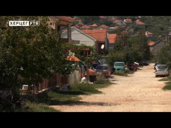 Љубињско насеље Виногради коначно добија асфалт (ВИДЕО)