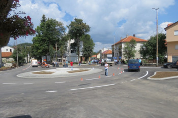 U Nevesinju otvorena kružna raskrsnica na Trgu Alekse Šantića