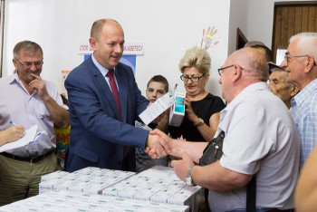 Требиње: Члановима Удружења дијабетичара уручено 200 апарата и више хиљада тракица