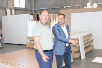 Gradonačelnik Trebinja obišao proizvodne pogone kompanije  'Dineco'