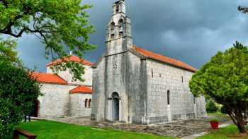 Nove kelije i radionice u manastiru Petra i Pavla