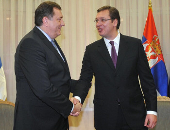 Vučić čestitao Dodiku, Džaferoviću i Komšiću