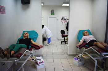 Радници Градске управе Требиње  даровали 45 доза крви