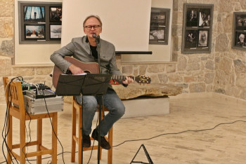 Повратак емоцији: Брано Ликић свирао требињској публици