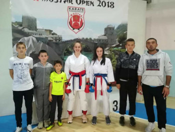 Karate klub 'Velež' osvojio deset medalja u Mostaru