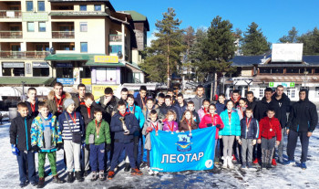 Plivači PVK  'Leotar' nadmašili sva očekivanja – osvojili pehar i četrdeset osam medalja