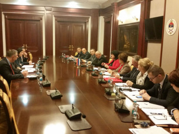 Predstavnici Vlade, Privredne komore i poslodavaca održali konsultacije