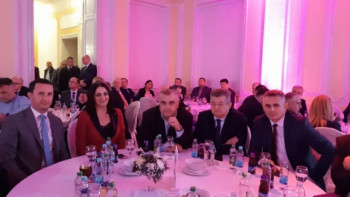 Представници града Требиња учествују у хуманитарној акцији 'С љубављу храбрим срцима' - позовите 1411