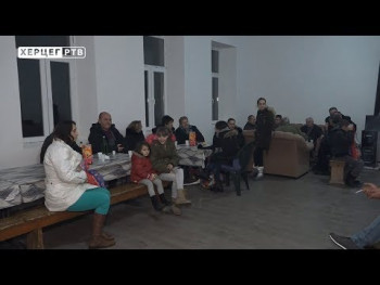 Konjsko: Složni mještani obilježili pravoslavnu Novu godinu (VIDEO)