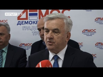 Čubrilović posjetio inicijativni odbor stranke u Trebinju (VIDEO)