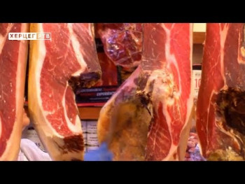 Трпеза наших предака: Kако осушити и припремити херцеговачки пршут? (ВИДЕО)