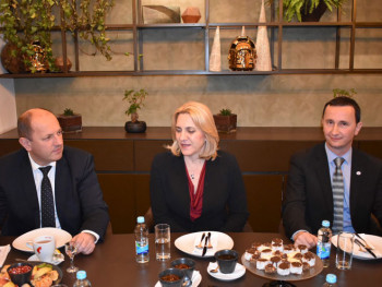 Predsjednica Srpske sa predstavnicima koalicionih stranaka (FOTO)