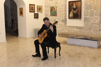 U Muzeju Hercegovine održan koncert Aleksandra Hadži Đorđevića