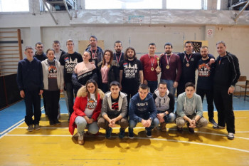 Одржана Сретењска хуманитарна акција 'Пикадо из блока' (ФОТО)