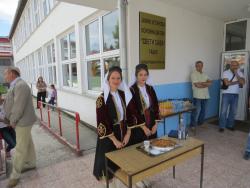 U Gacku bratski dočekana djeca sa Kosova