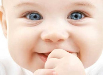 U Skoplju rođena beba od 5.700 grama