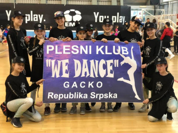 PK 'We dance' Gacko: Nove medalje sa takmičenja u Herceg Novom