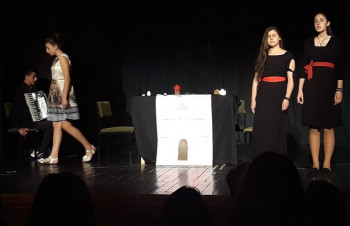 Требињски школарци са представом на француском језику наступају у Херцег Новом