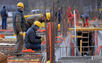 Зидари у БиХ траженији од програмера