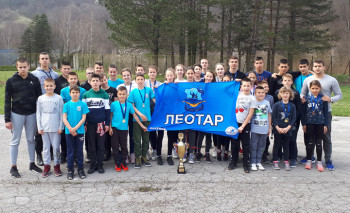 Plivači PVK 'Leotar' osvojili Užice – plivačima pehar i četrdeset medalja