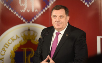 Dodik: Slaveći dan Hristovog vaskrsnuća obnavljamo i jačamo vjeru