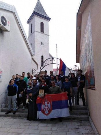 Hodočasnici iz Nevesinja i ove godine pješačili do Ostroga