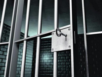 Na Sumatri pobjeglo više od 100 zatvorenika