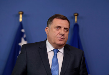 Dodik: Treći pješadijski puk 12. maja u uniformama VRS