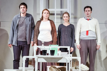 Бањалучко студентско позориште извело представу 'Млијеко'