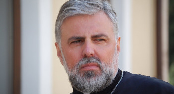 KОМЕ СМЕТА ВЛАДИKА ГРИГОРИЈЕ? Епархија захумско-херцеговачка реаговала након серије лажних текстова у србијанским таблоидима