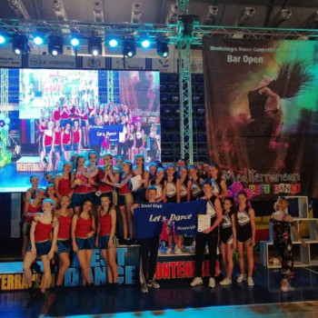 Lets dens putuje na Evropsko čirliding prvenstvo u Rusiju