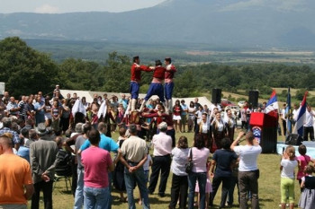 Grad Trebinje obezbjedio besplatan prevoz na obilježavanje “Ustanka u Hercegovini – Nevesinjska puška”