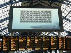 Moderan zid plača: Pred cijelim gradom pišu svoje najveće tajne