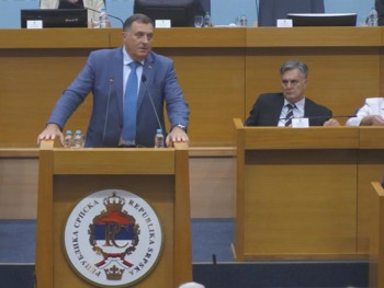 Додик: Сваком новом брачном пару кредит од 30.000 КМ