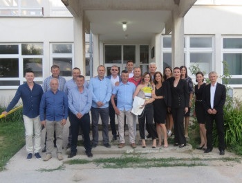 Nevesinje: Poslije tri decenije ponovo u školskim klupama